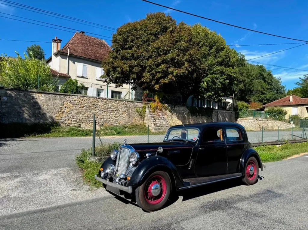 Rover P2 16 Grand Coupé Sport, seul exemplaire version Sport en France