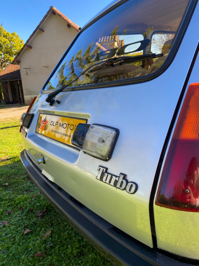 Renault 5 Alpine Turbo finitions 3